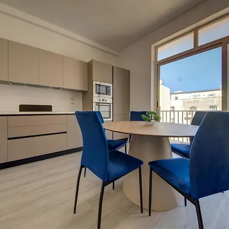 Luxurious Steps From Spinola Bay 公寓 *