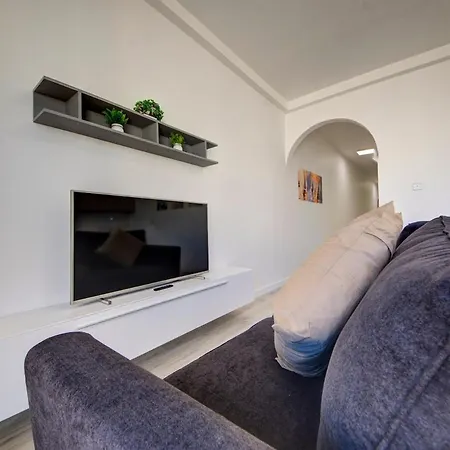 Appartement Luxurious Steps From Spinola Bay San Ġiljan
