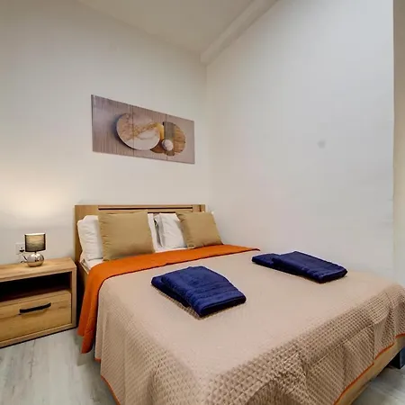 Luxurious Steps From Spinola Bay * San Ġiljan